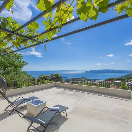 Holiday home Ferienhaus In Veliko Brdo Mit Grill, Garten Und Terrasse Makarska