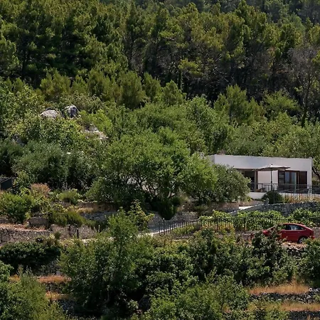 Ferienhaus In Veliko Brdo Mit Grill, Garten Und Terrasse Holiday home Makarska